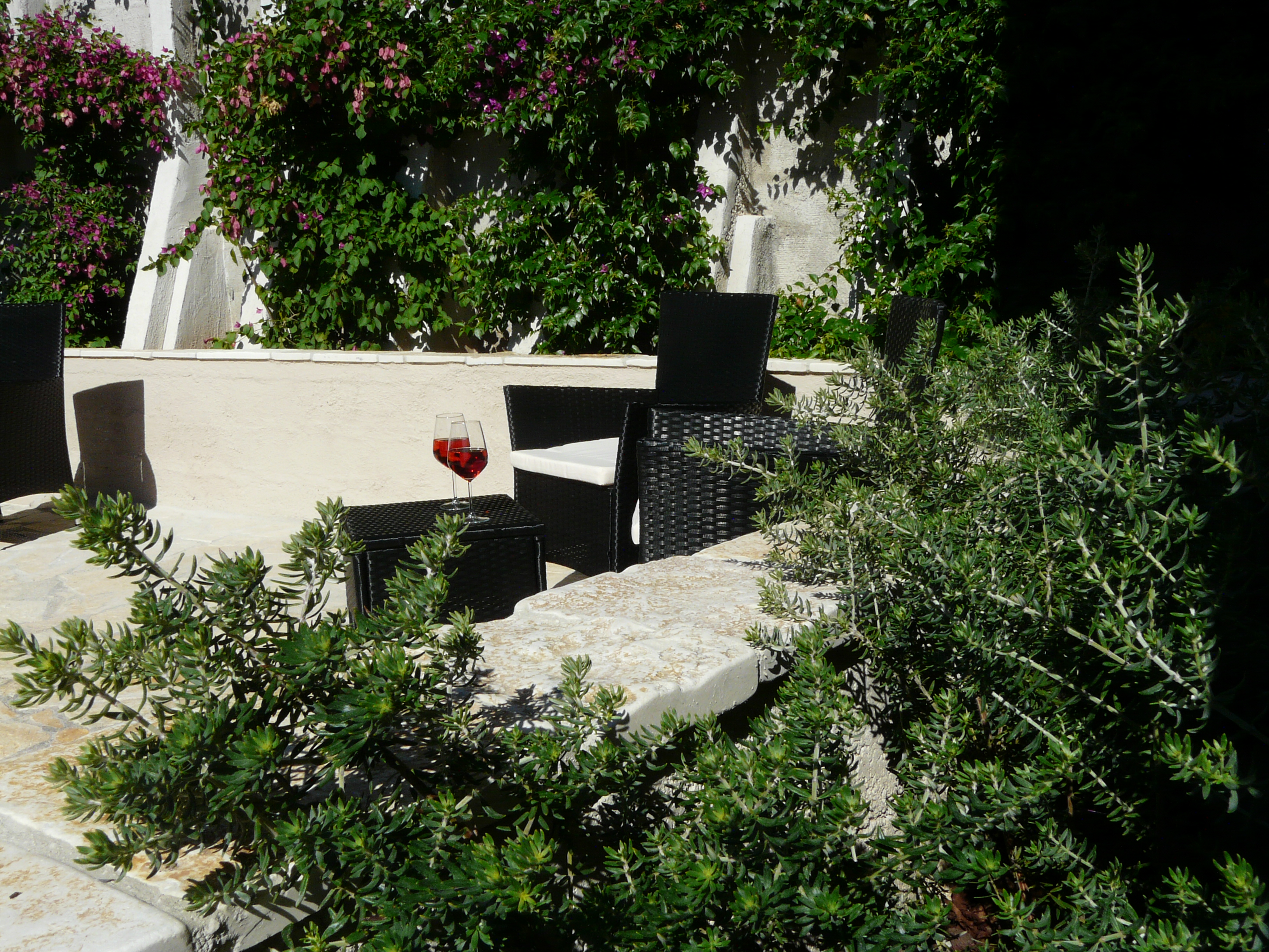 Surrounding of Villa Vounó